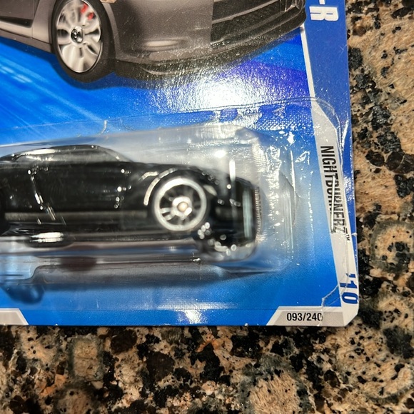 HOT WHEELS 2010 NIGHTBURNERZ, BLACK 2009 NISSAN GT-R 5/10 - Picture 4 of 4